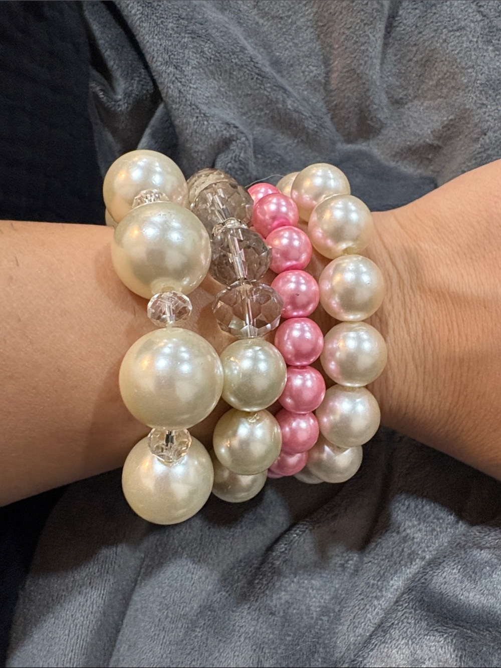 6-Pearl and Pink Bead Stretch Bracelet Set